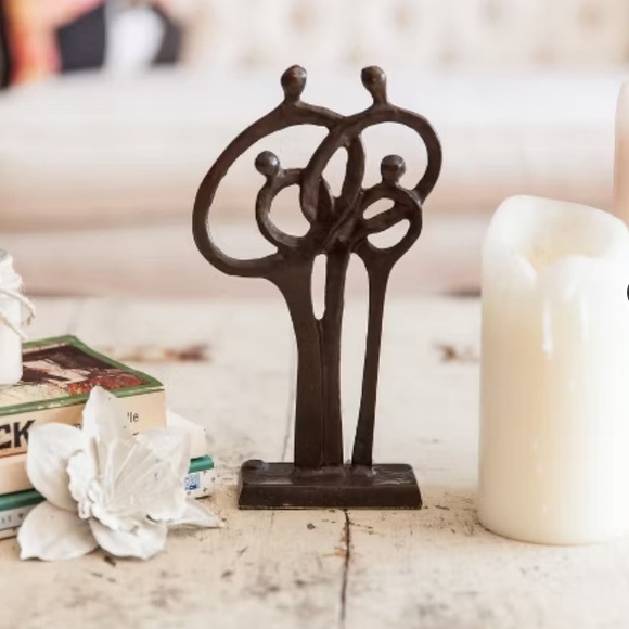 Other - Danya B Family of 4 Ring of Love Cast Bronze. New!!